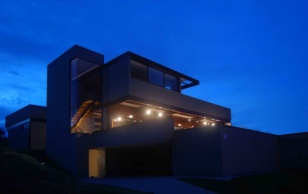arquitetura-casa-aco-fazenda-serra-azul-estrutura-metalica-FLAVIAMEDINA-01-foto-pedro-caribe